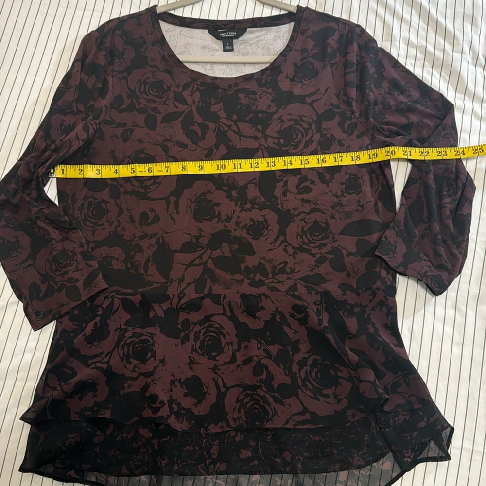 Simply vera blouse